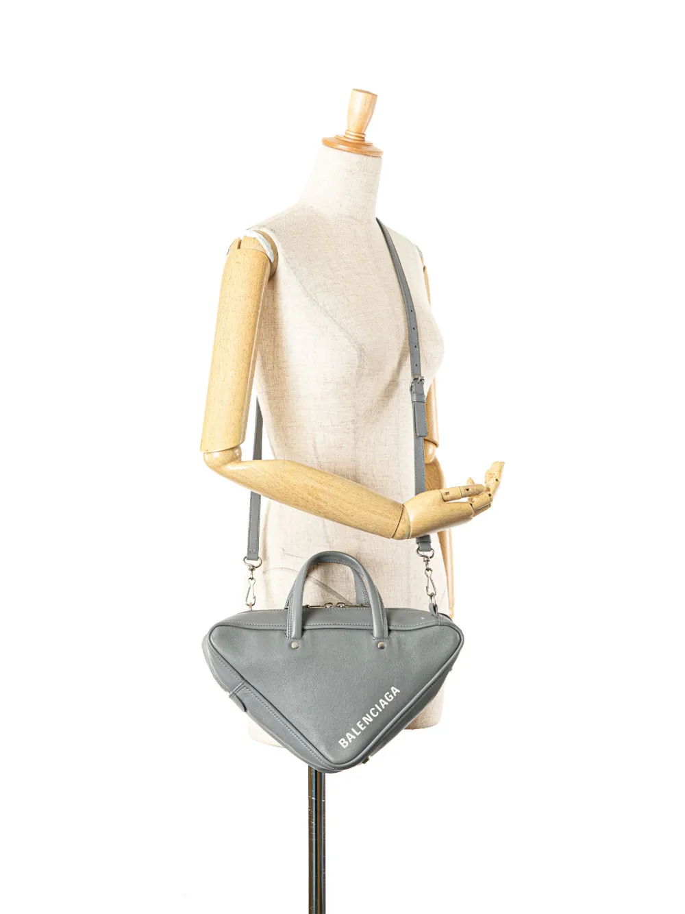 Balenciaga Pre-Owned 2017 Medium Leather Triangle Duffle Bag satchel | Estilos de archivo | Image 2