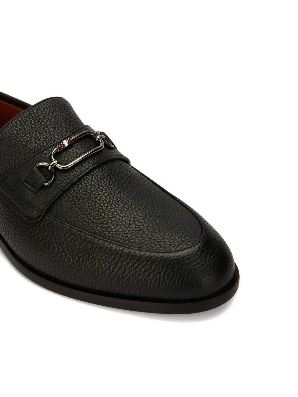 Bally Loafers van bewerkt leer met schakelketting Zwart