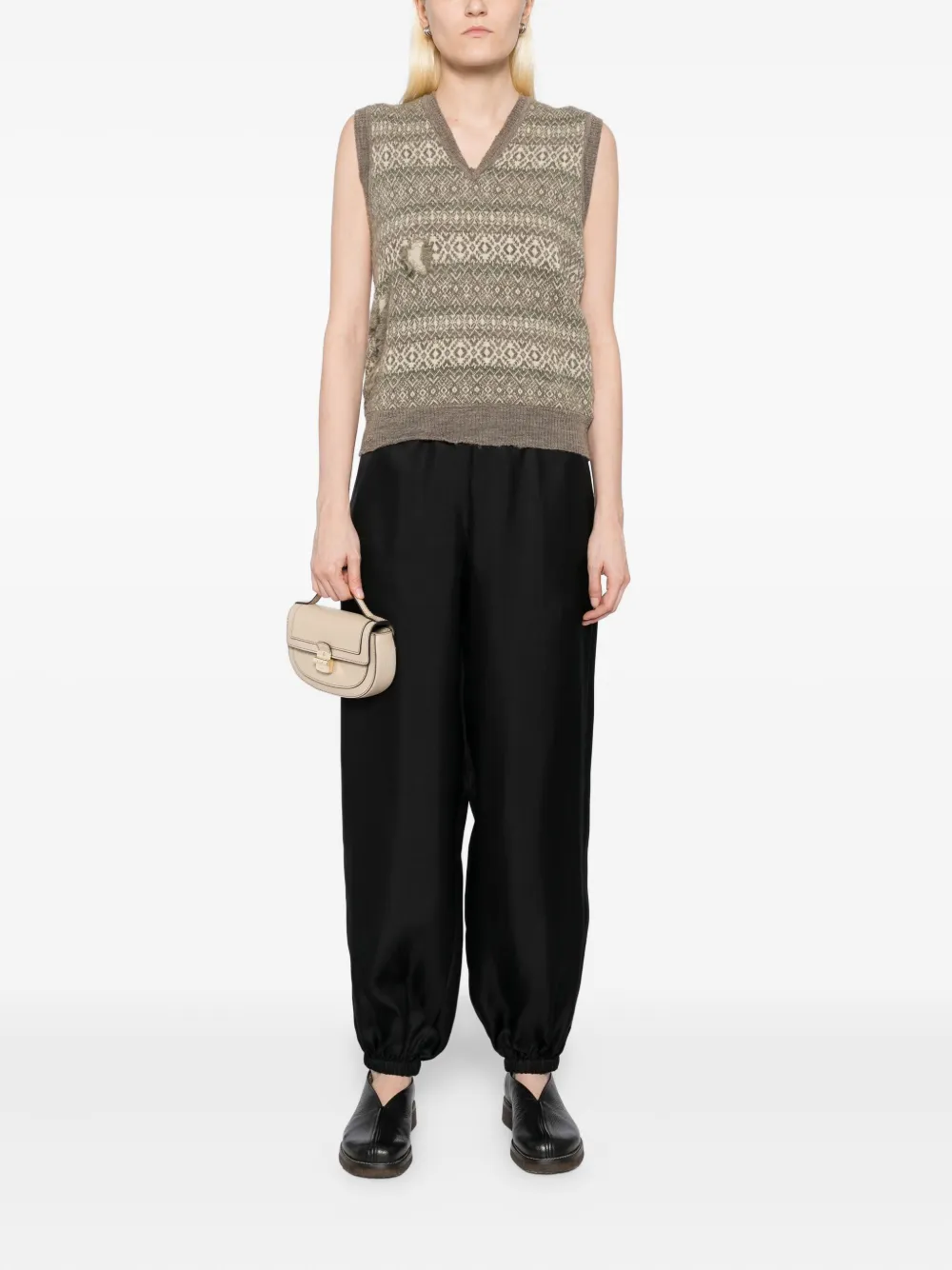 Lisa Yang silk cropped  trousers | Cropped Pants | Image 2