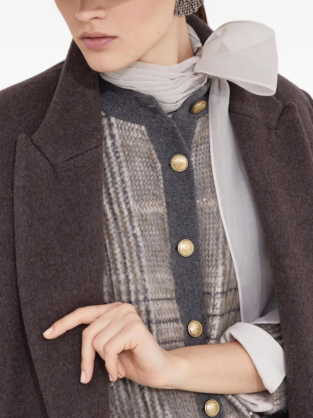 Brunello Cucinelli Jas met ceintuur en dubbele rij knopen Bruin
