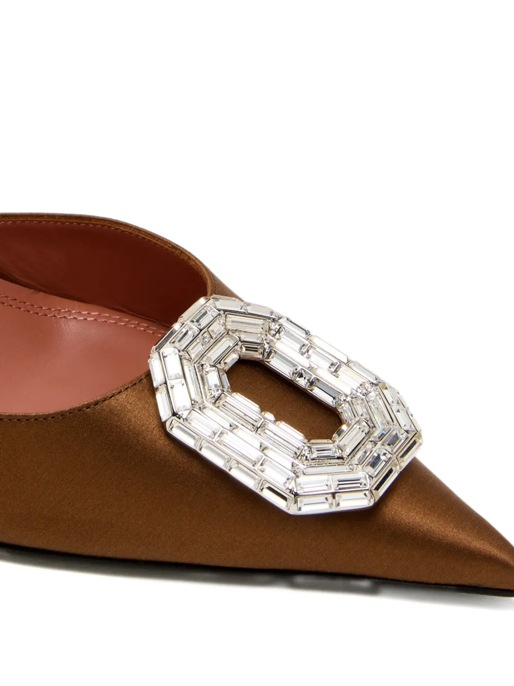 Amina Muaddi 95 mm satijnen slingback pumps met puntige neus Bruin