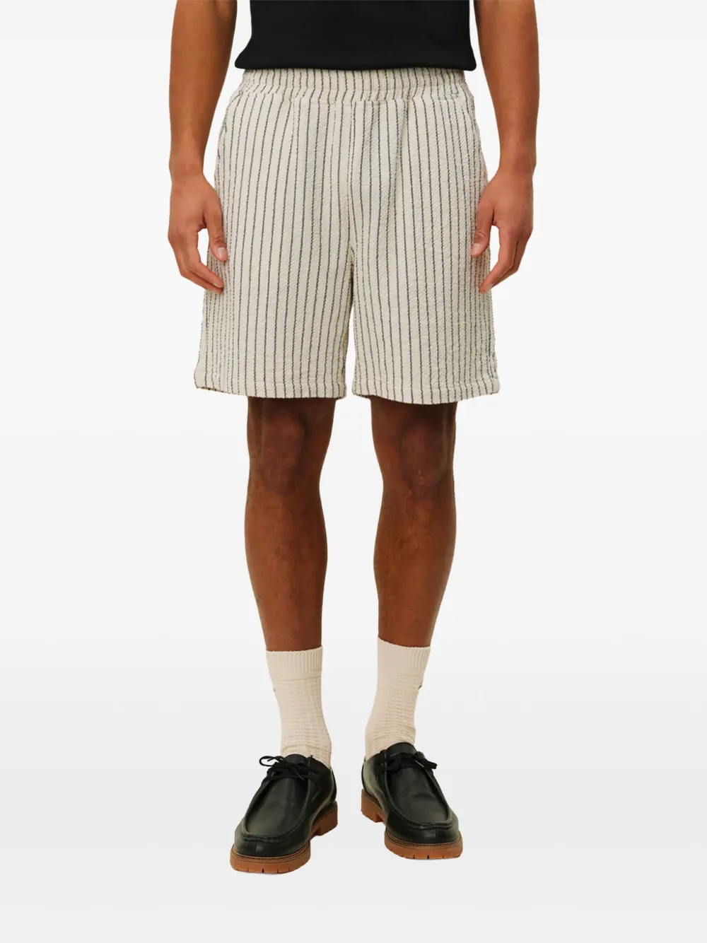 Les Deux pinstripe terry shorts | Bermuda Shorts | Image 2