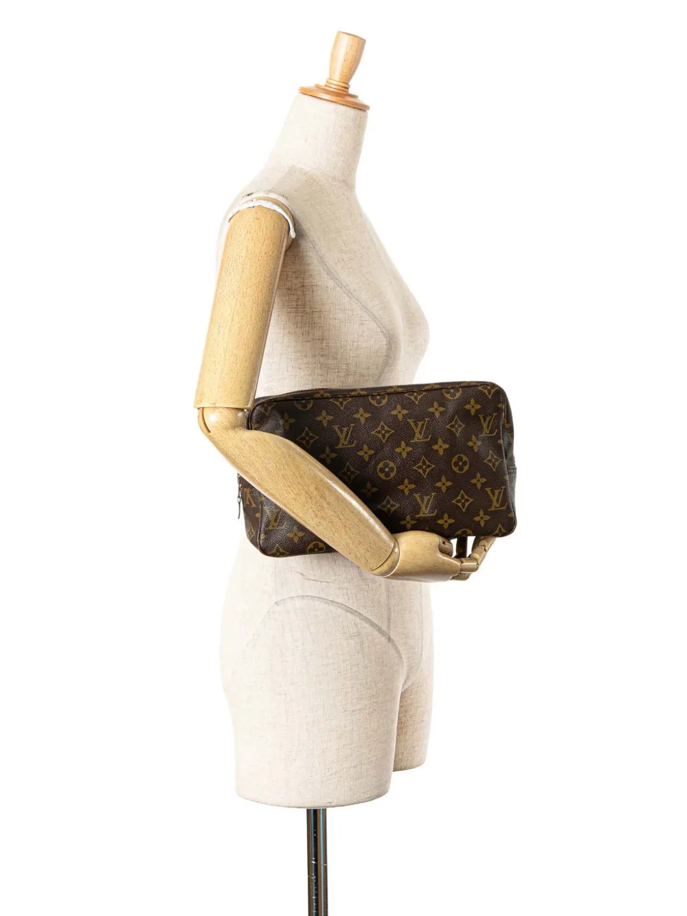 Louis Vuitton Pre-Owned 1982 Monogram Trousse Toilette 28 clutch bag | Pre-Owned | Image 2