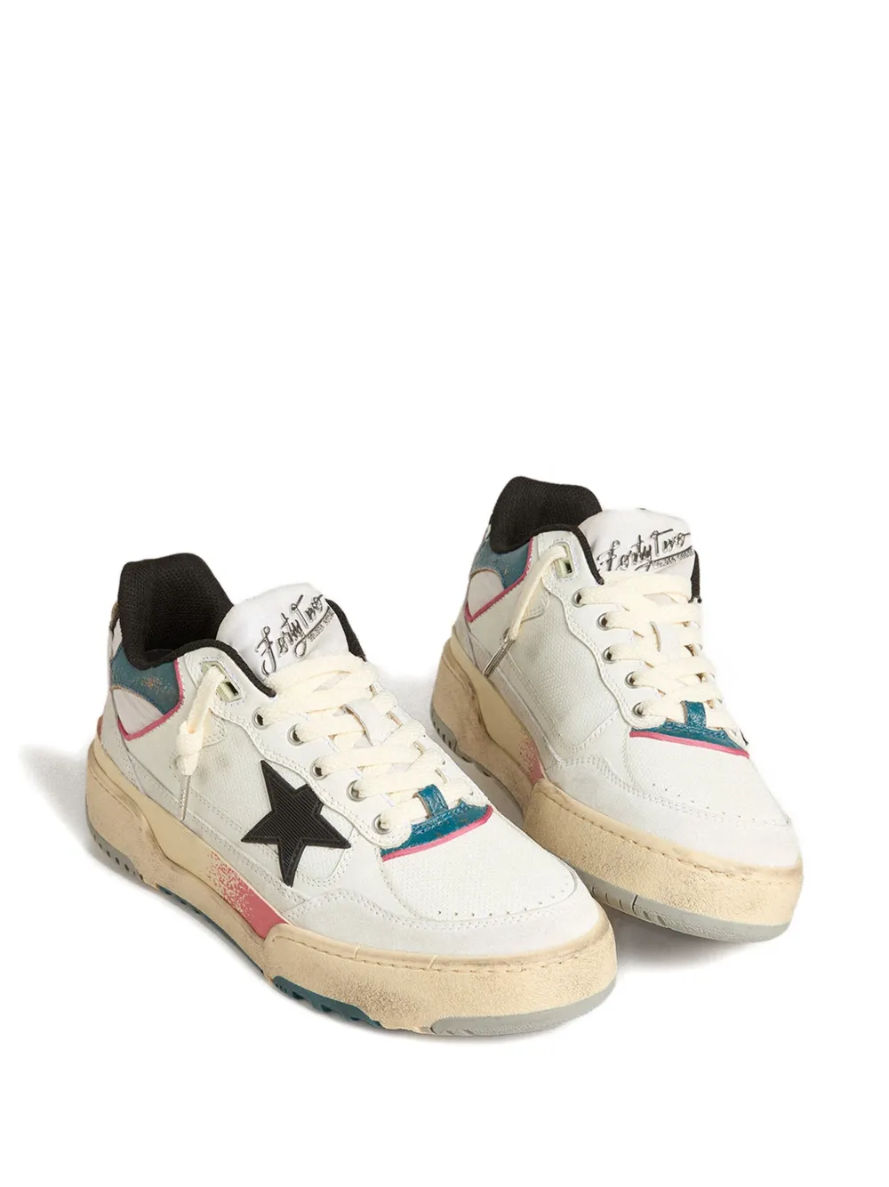 Golden Goose leather lace-up low-top sneakers - Beige