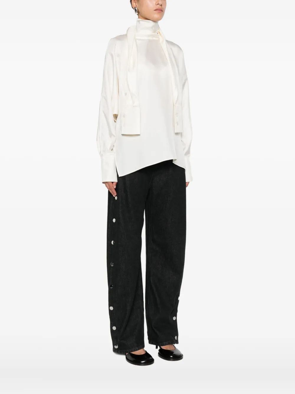 Róhe scarf-detail long-sleeved blouse - Wit