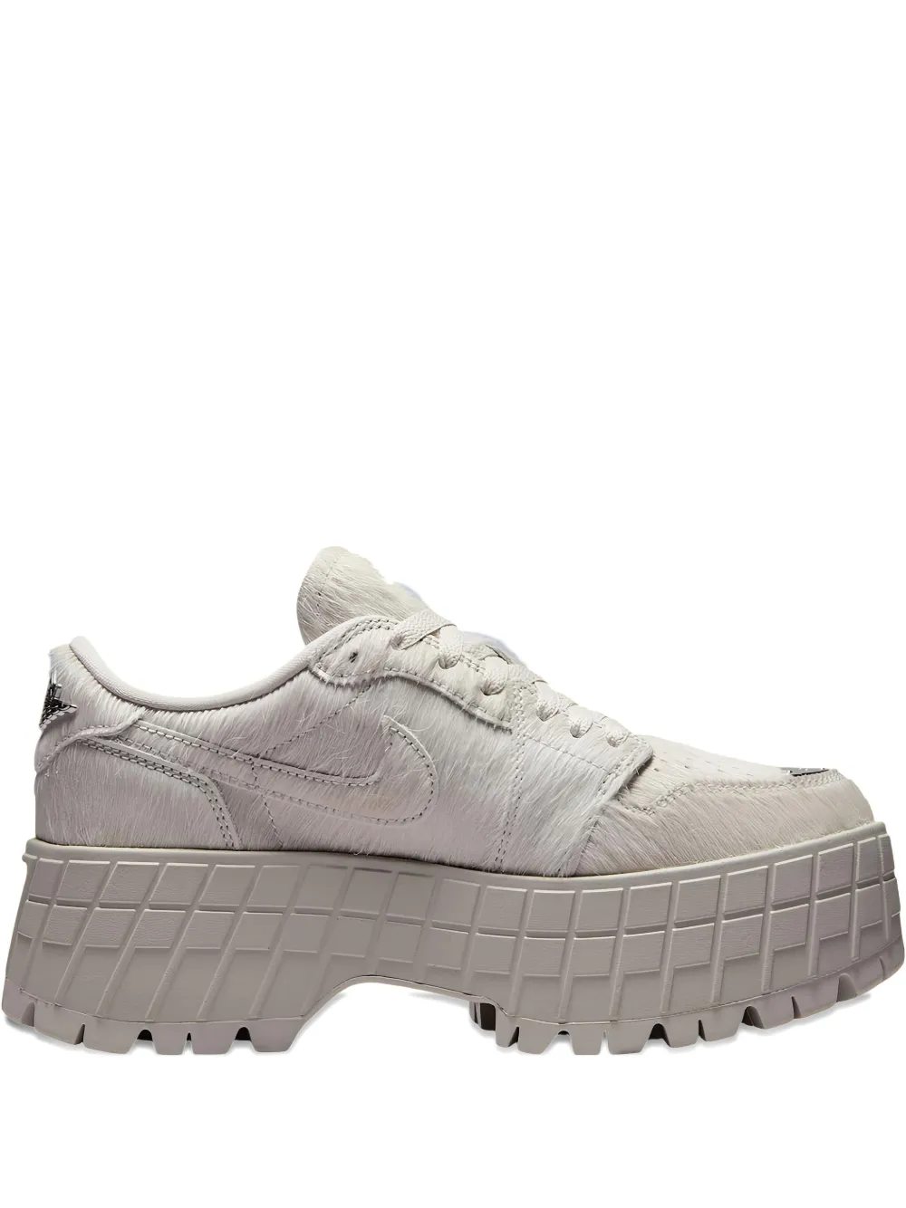 Jordan Jordan 1 Brooklyn "Light Bone/Metallic Silver" sneakers | Neutrals | Image 1