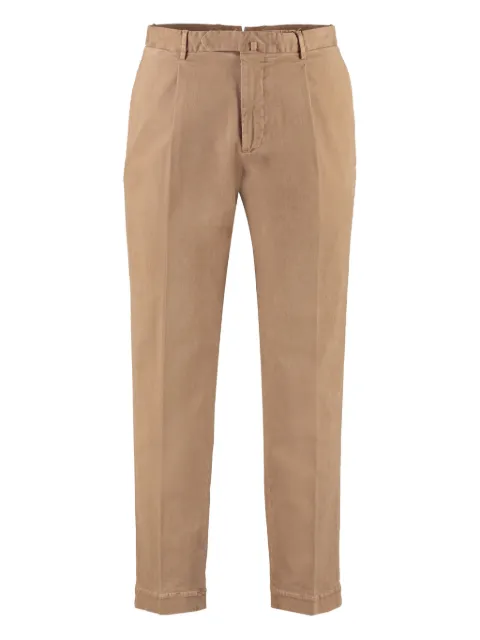 THE (Alphabet) pleated welt-pockets trousers