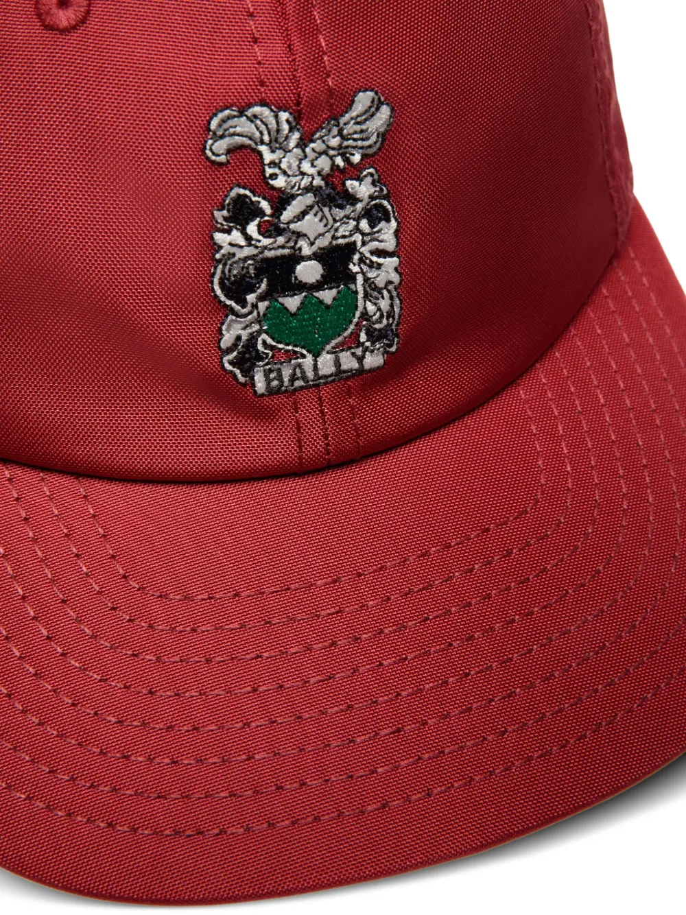 Bally Honkbalpet met geborduurd wapenschild Rood