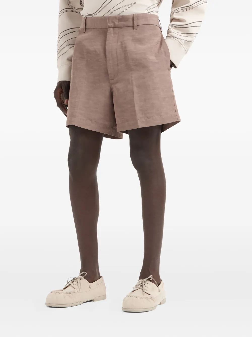 Emporio Armani belt-loops shorts | Tailored Shorts | Image 2