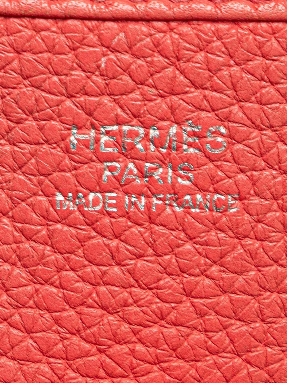 Pre-owned Hermes 2010 Clemence Evelyne I Pm Crossbody Bag In Red