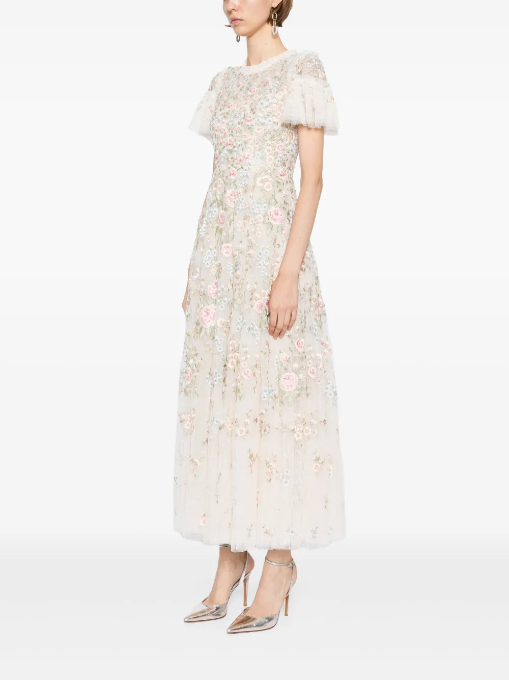 Needle & Thread Jurk met geborduurde bloemen Beige
