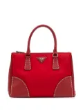 Prada Pre-Owned 2000-2024 Small Saffiano Trimmed Tessuto Hand Stitched Galleria Double Zip Tote satchel - Red