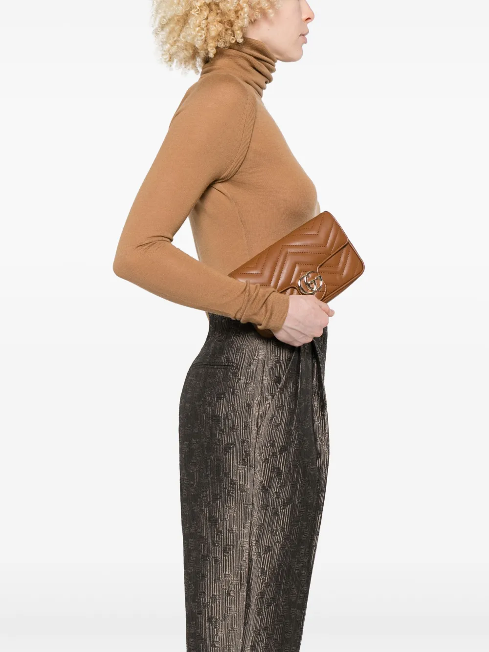 Gucci GG Marmont kleine clutch - Bruin