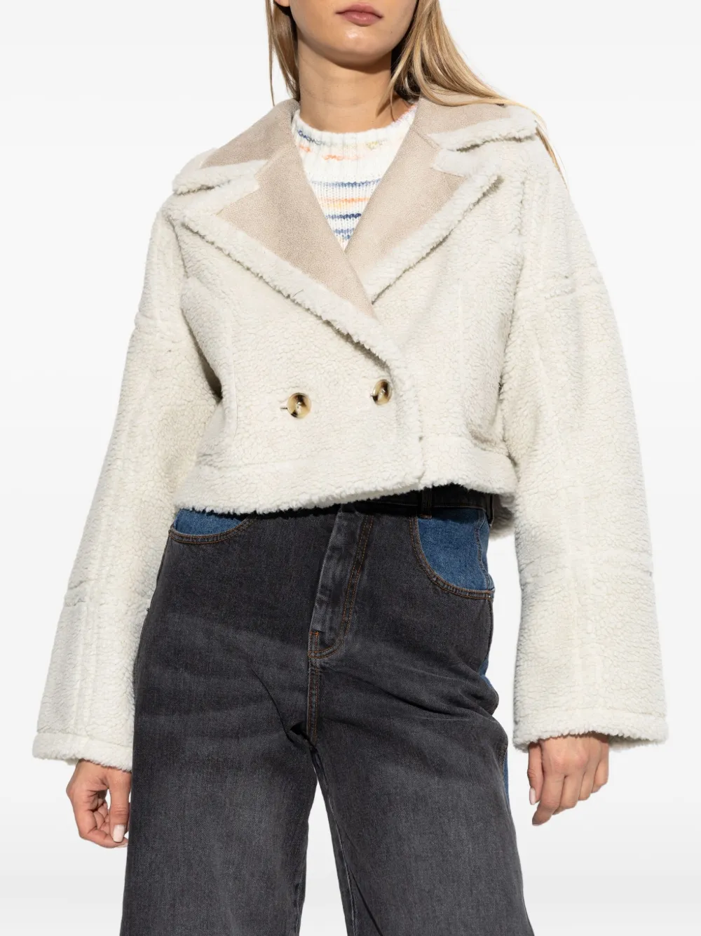 MUNTHE Omkeerbaar jack met dubbele rij knopen Beige