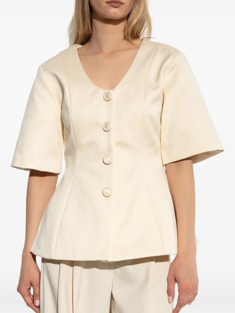 By Malene Birger Merlina peplum top met knopen Beige