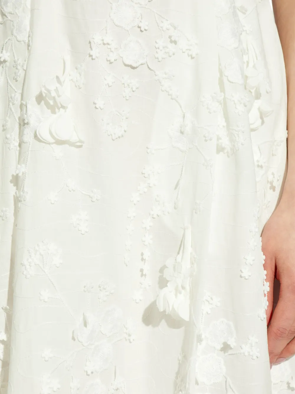 MUNTHE Fronia jurk met geborduurde bloemen Wit