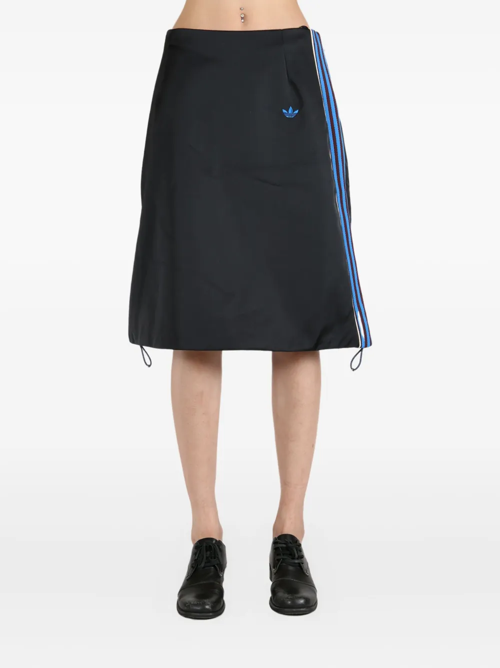 adidas Satijnen rok met gestreepte details Zwart