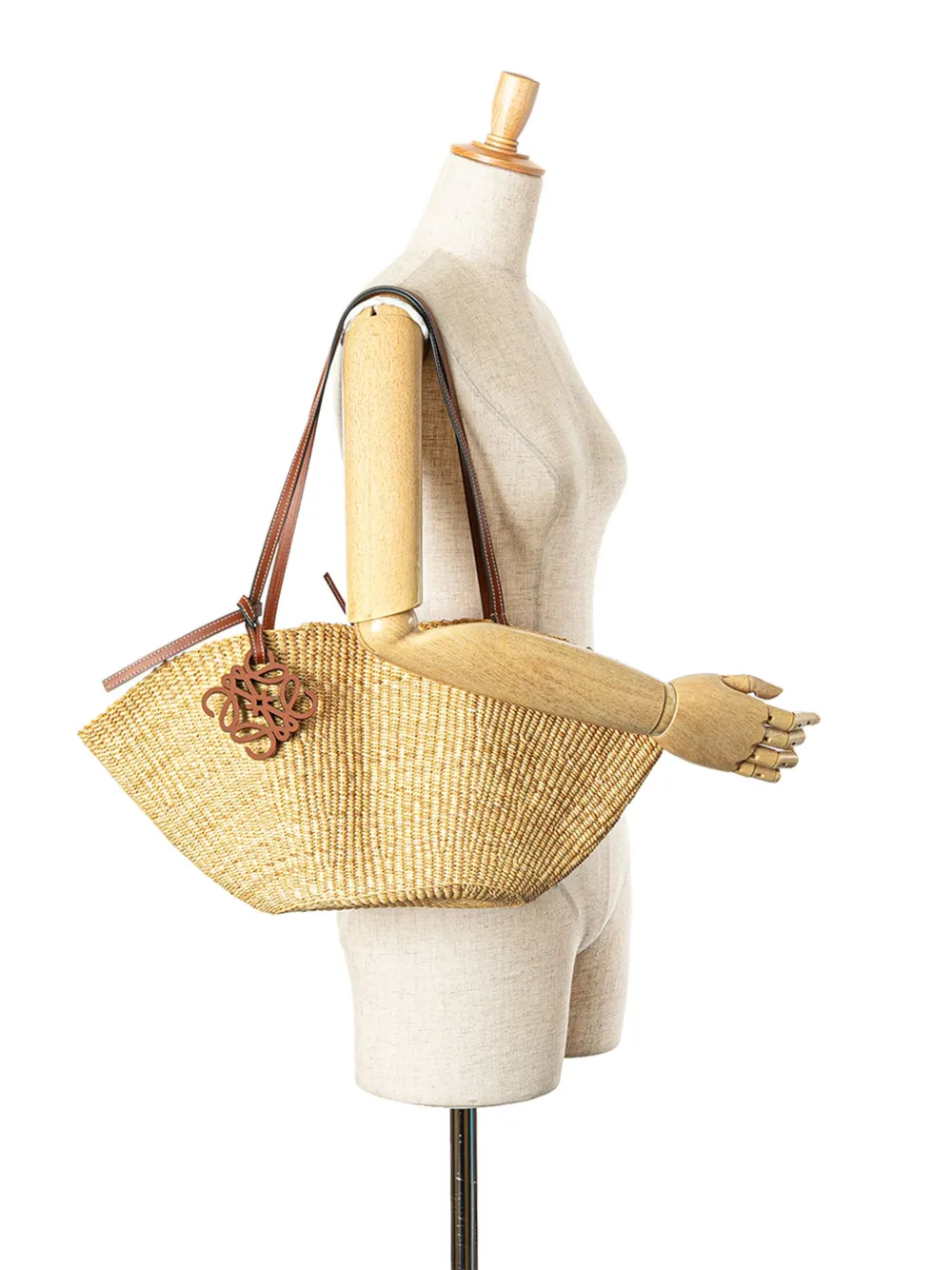 Loewe Pre-Owned 2002-2024 Paulas Ibiza Small Raffia Shell Basket tote bag | Estilos de archivo | Image 2