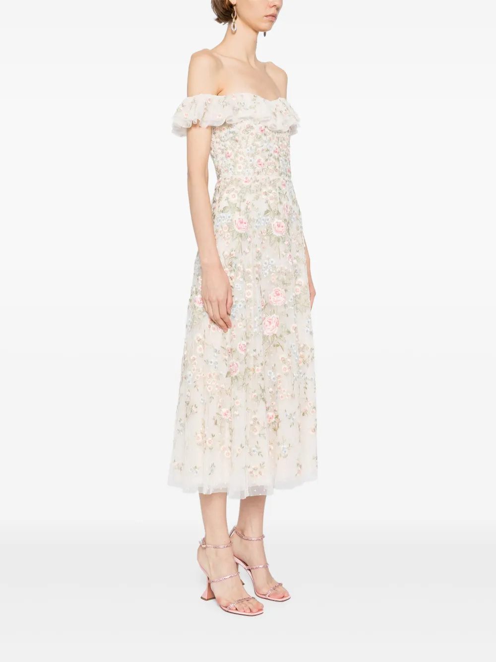 Needle & Thread Jurk met geborduurde bloemen Beige