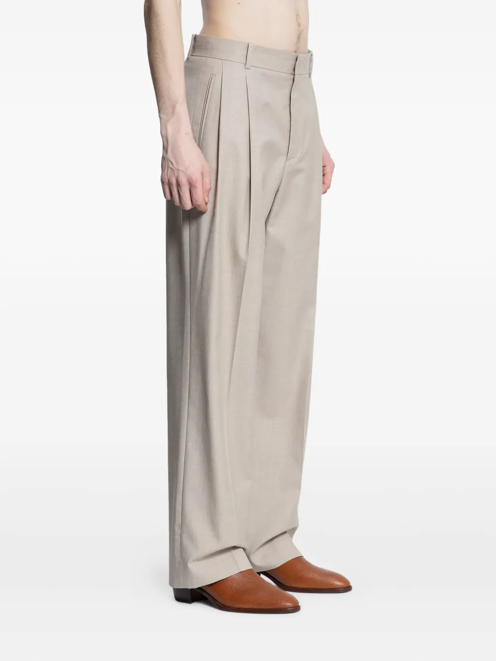 Recto Pleated Wide-leg Trousers In Neutral
