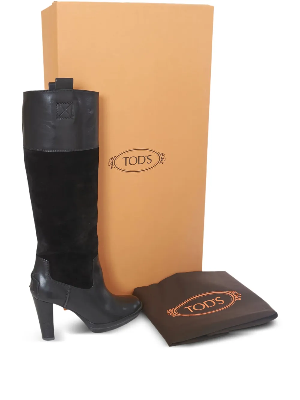 Tod's Vintage プレオウンド レザーブーツ - ブラック Tod's Vintage プレオウンド レザーブーツ - ブラック