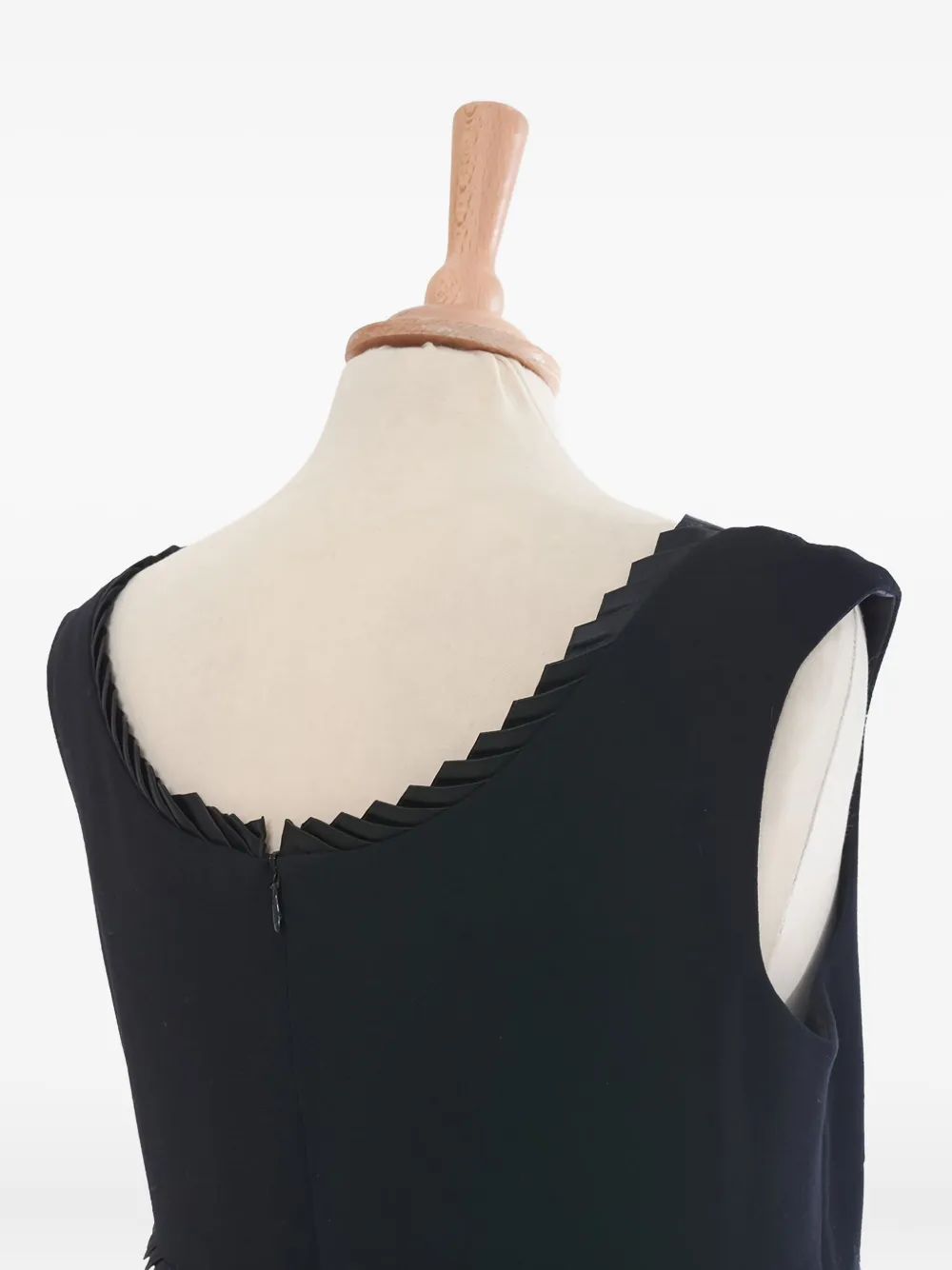 Pre-owned Escada Wool Ruffled Dress In Black