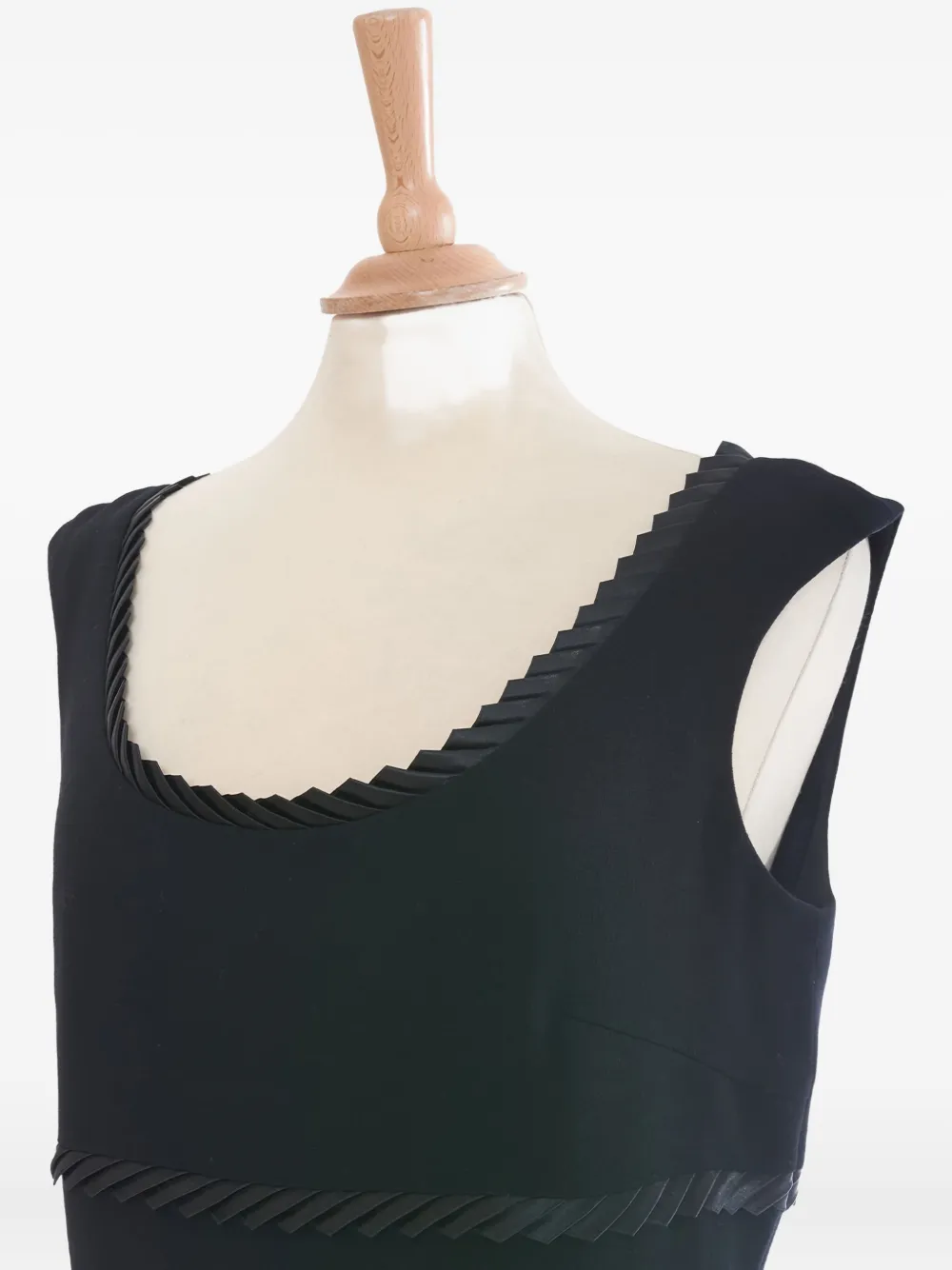 Pre-owned Escada Wool Ruffled Dress In Black