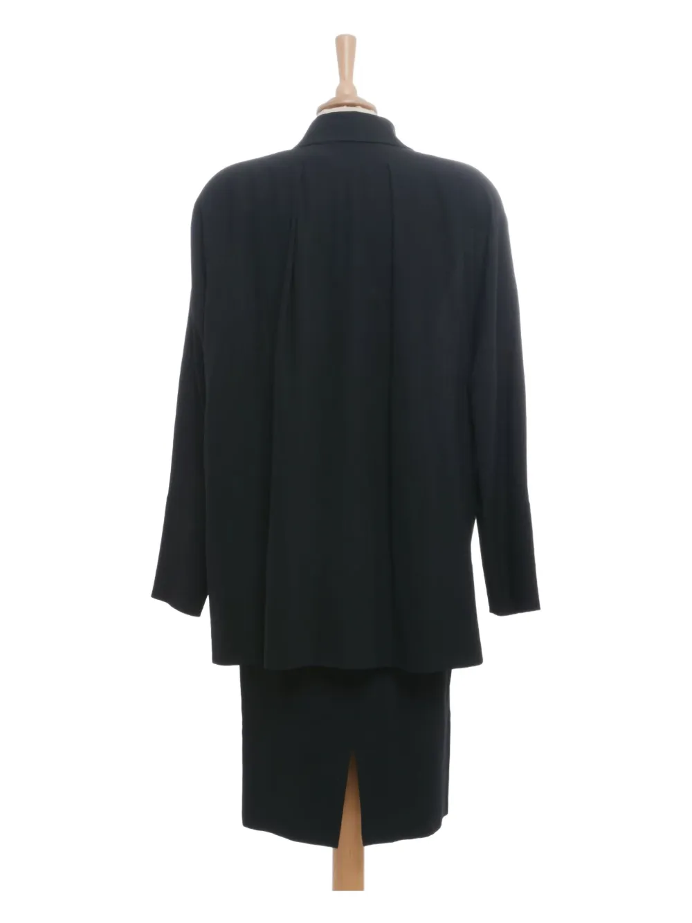 Pre-owned Gianfranco Ferre 1980s Jewel-buttons Skirt Suit
