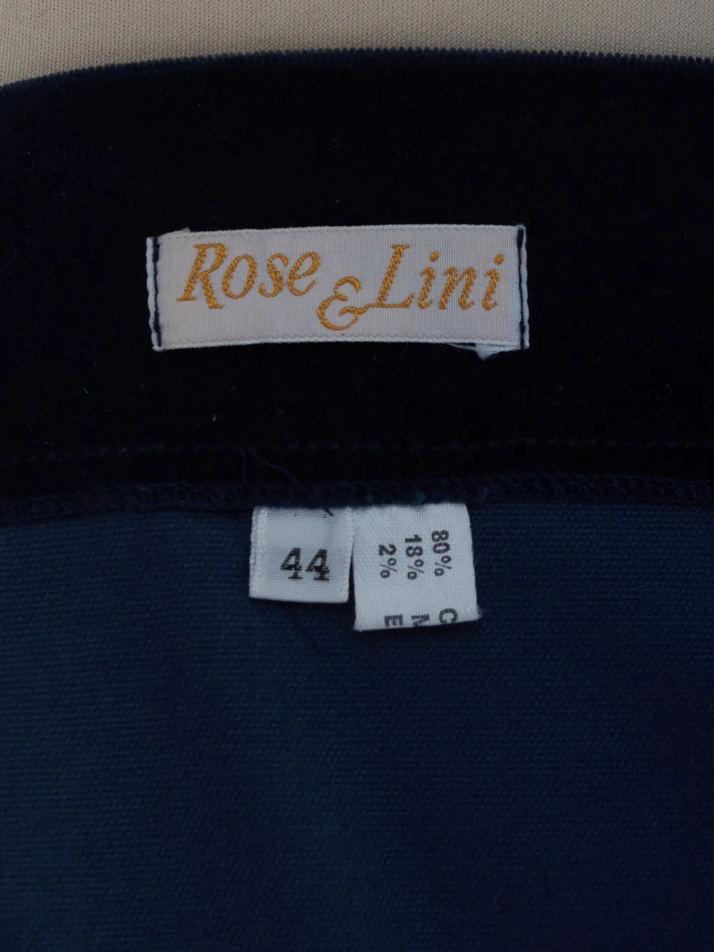 Pre-owned Vintage  Velvet Pencil Skirt