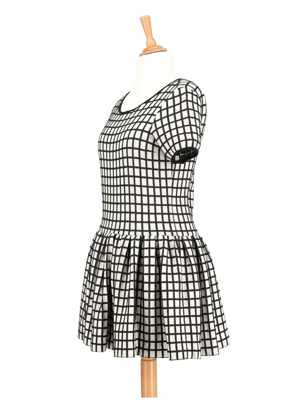 Pre-owned Annie P Check-pattern Dress In White