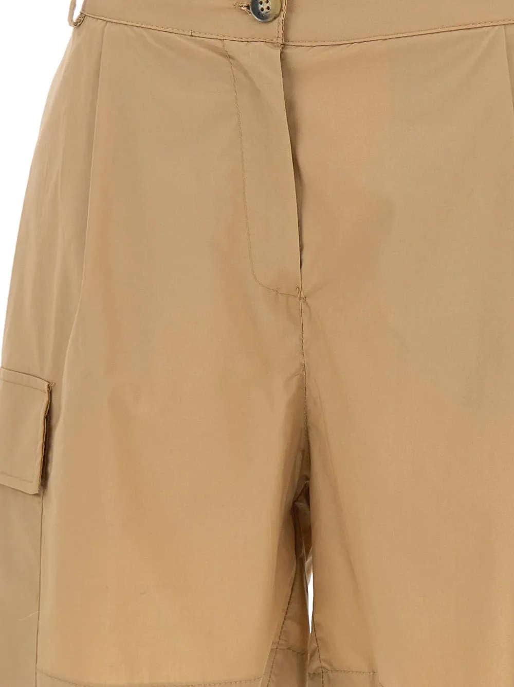 Kaos Pocketed Work Shorts In Gold