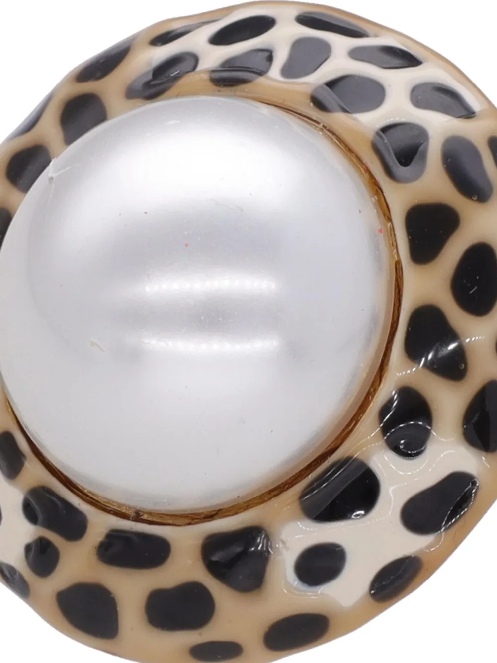 Pre-owned Kenneth Jay Lane Vintage Animal-print Clip-on Earrings