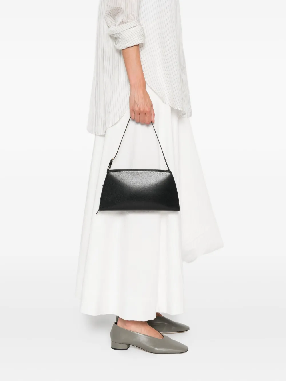 The Row Dalia Baguette schoudertas Zwart
