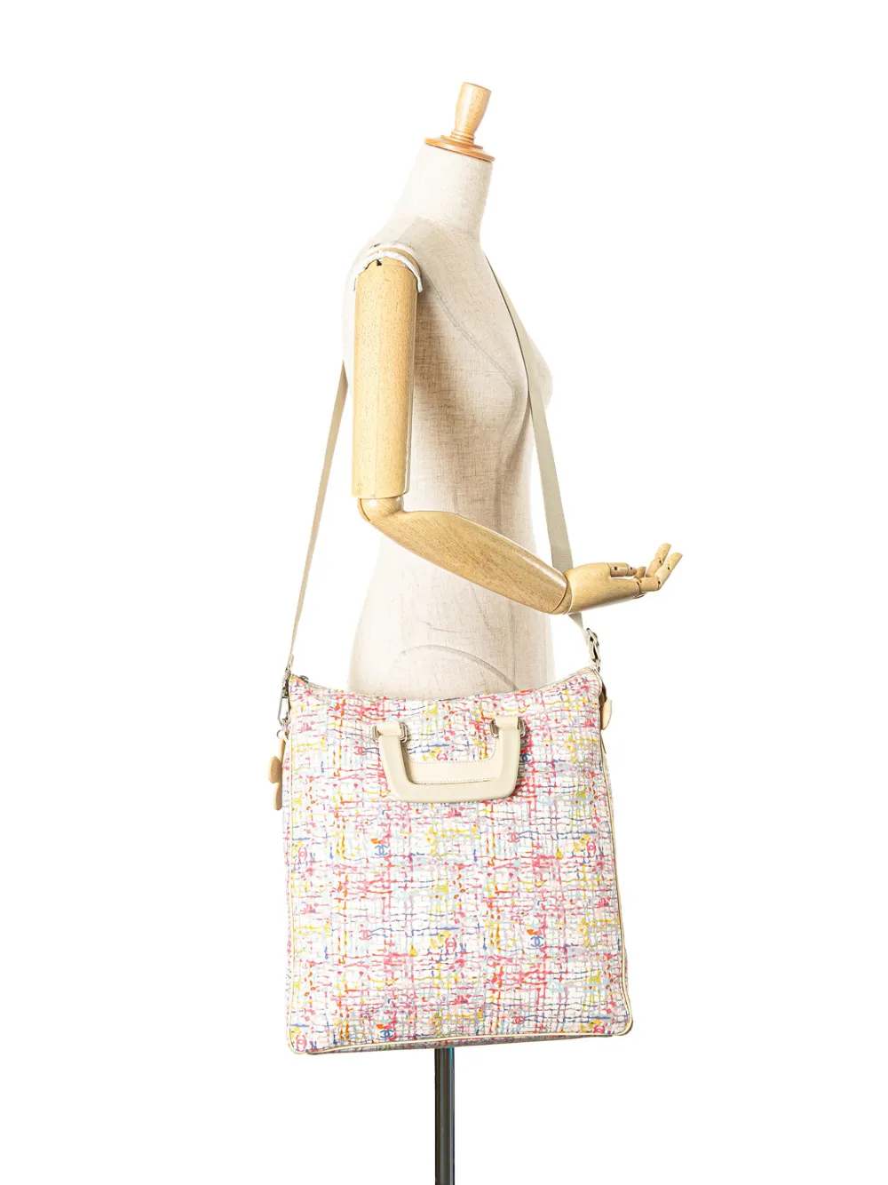 CHANEL Pre-Owned bolsa satchel Printed Canvas Clover Watercolor Tote 2004-2005 | Estilos de archivo | Image 2