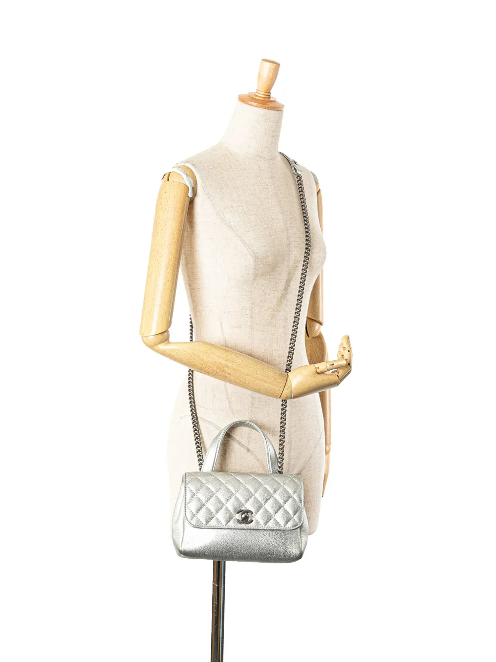CHANEL Pre-Owned 2016-2017 Quilted Metallic Calfskin Pilot Essentials Double Sided Flap satchel | Pre-Owned | Image 2