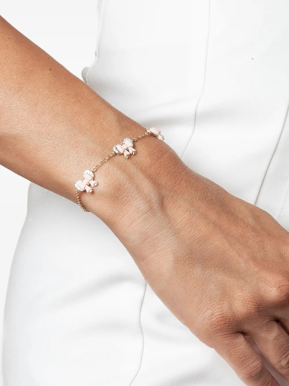 Cameo & Beyond Silky Ribbons Chain Bracelet