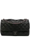 CHANEL Pre-Owned 2010-2011 Jumbo Iridescent Calfskin In The Mix Flap satchel - Red