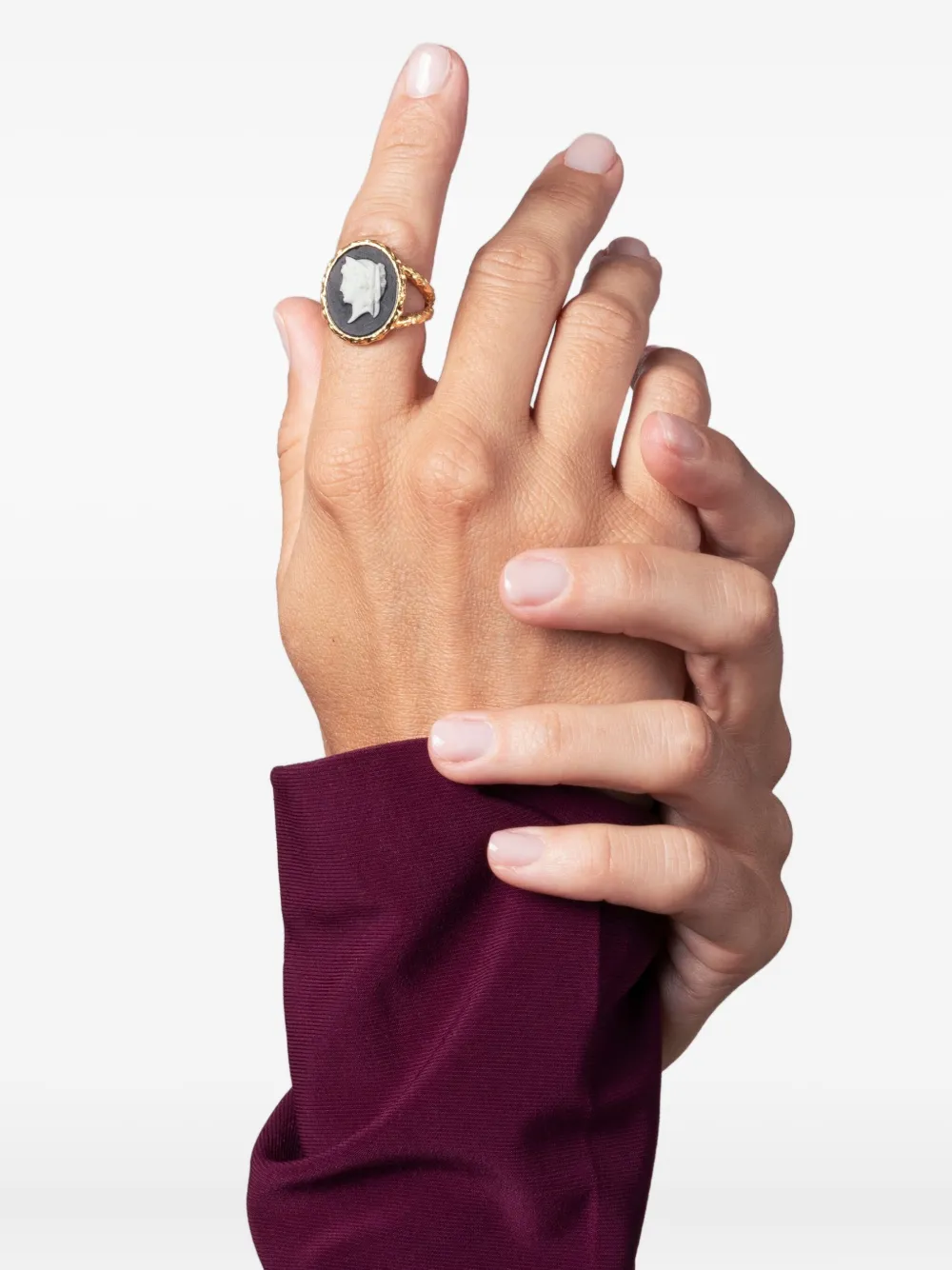 Cameo & Beyond Cameo Gold-plated Ring