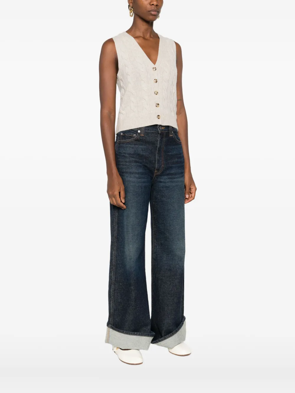 Doen Cable-knit Button Vest In Neutral