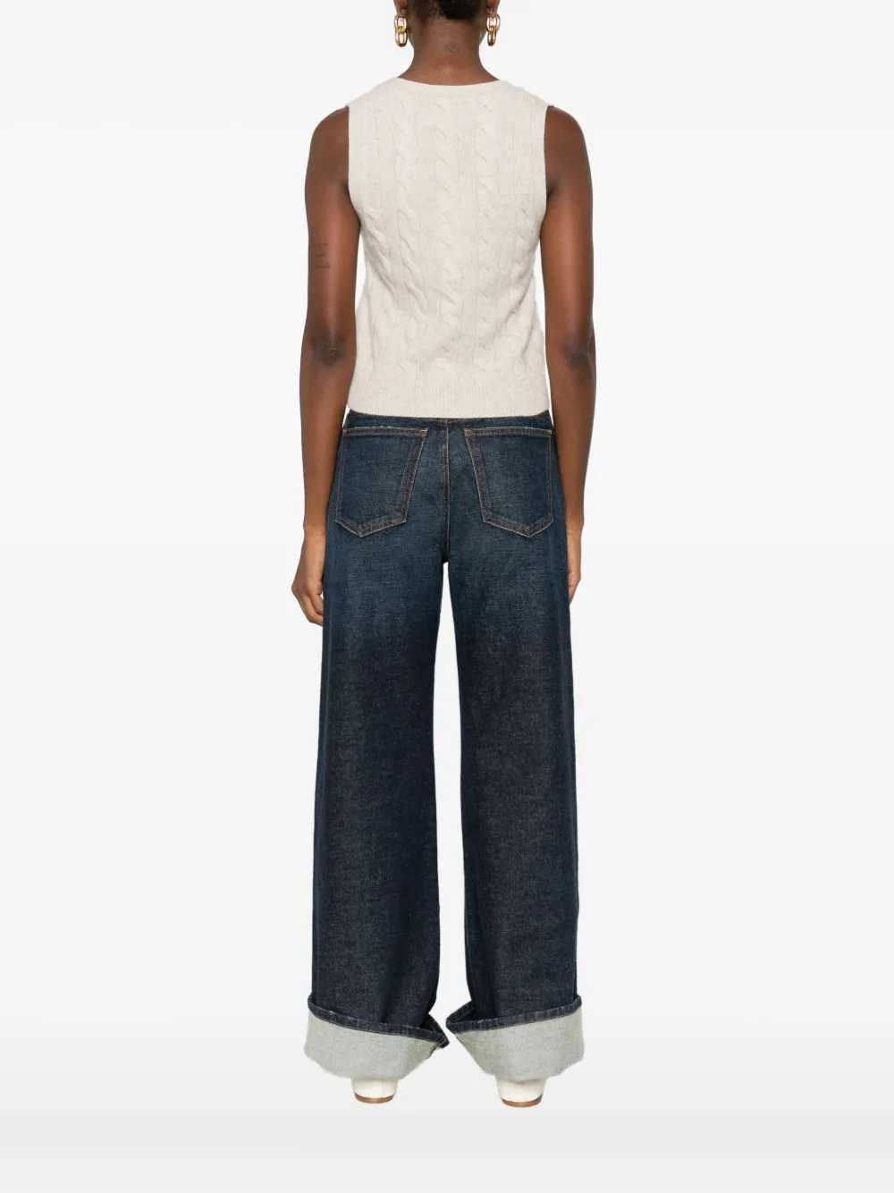 Doen Cable-knit Button Vest In Neutral