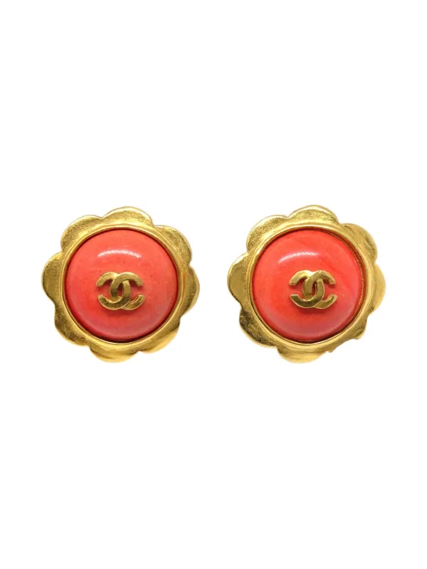 CHANEL Pre-Owned 1997 ストーン ボタン ピアス | ゴールド CHANEL Pre-Owned 1997 ストーン ボタン ピアス | ゴールド