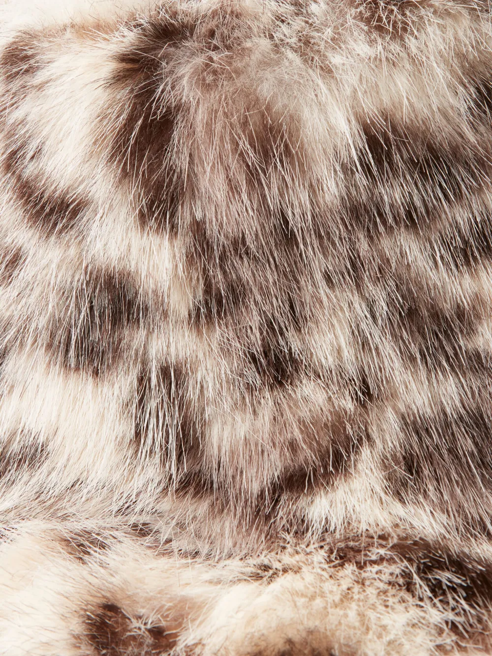 Claudie Pierlot Vissershoed met luipaardprint - Beige