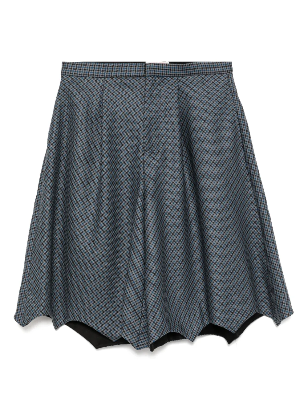 asymmetric design shorts