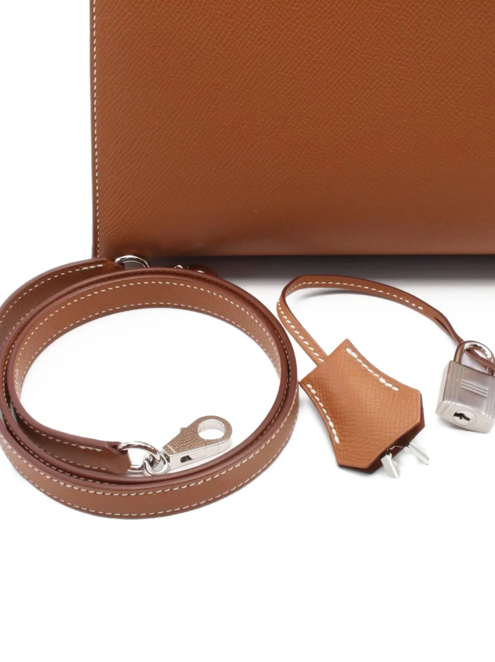 Pre-owned Hermes 2025 Kelly 28 Two-way Handbag In Brown