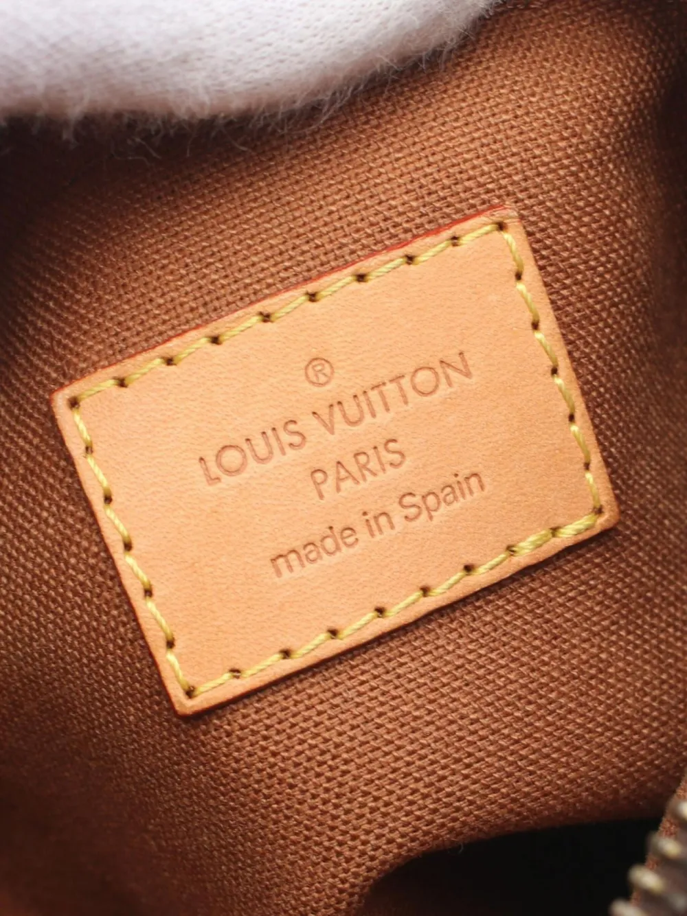 Pre-owned Louis Vuitton 2008 Odeon Pm Cross Body Bag In Brown