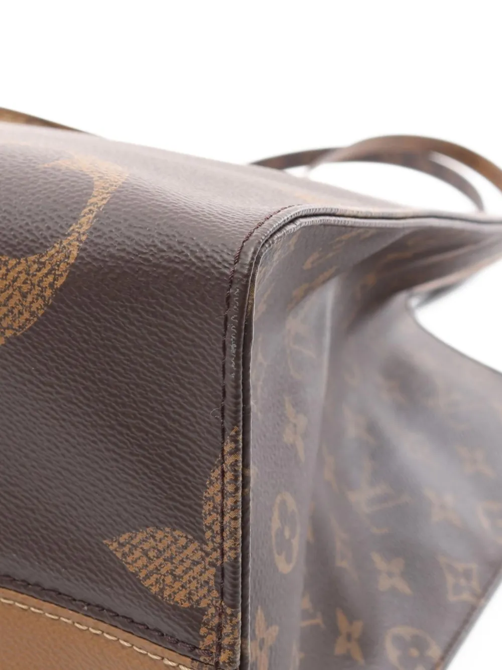 Pre-owned Louis Vuitton 2019 Onthego Gm Tote Bag In Brown