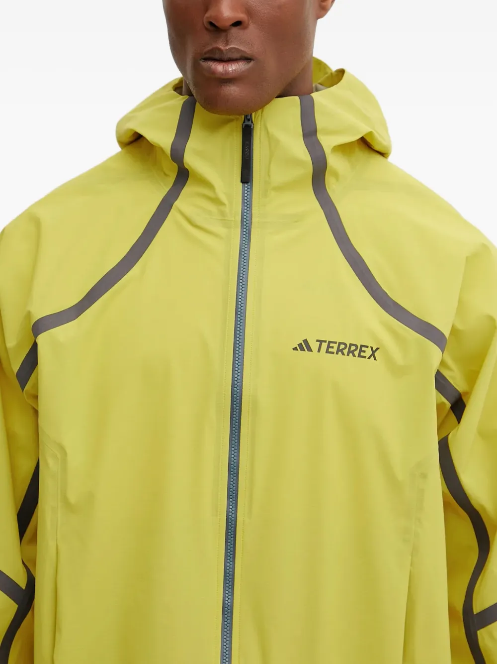 adidas x National Geographic WIND.RDY jack met capuchon Geel