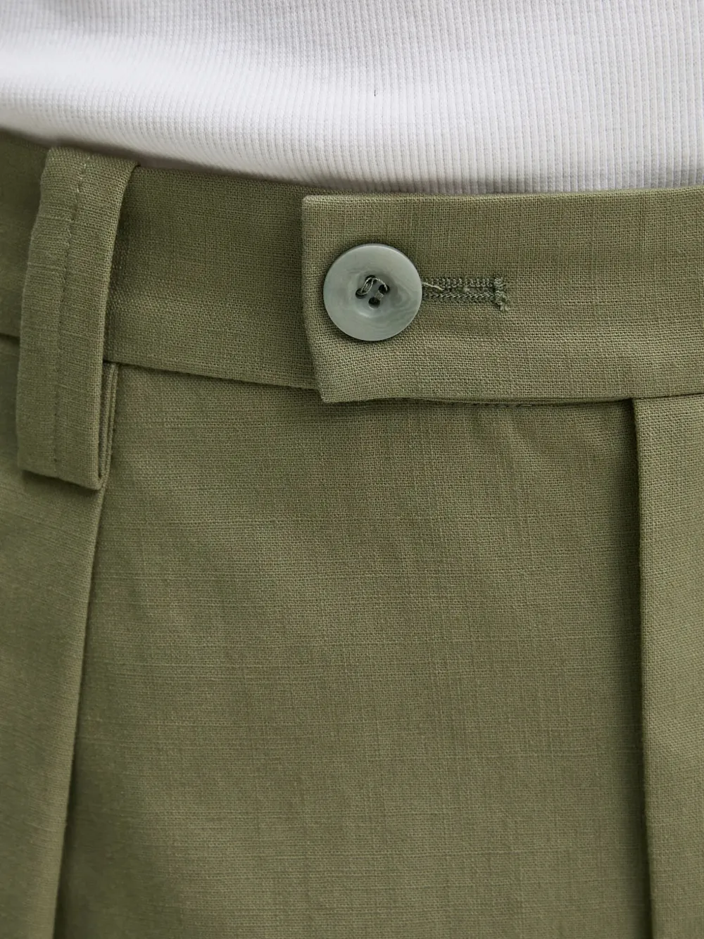 A.P.C. Broek met geplooide voorkant Groen