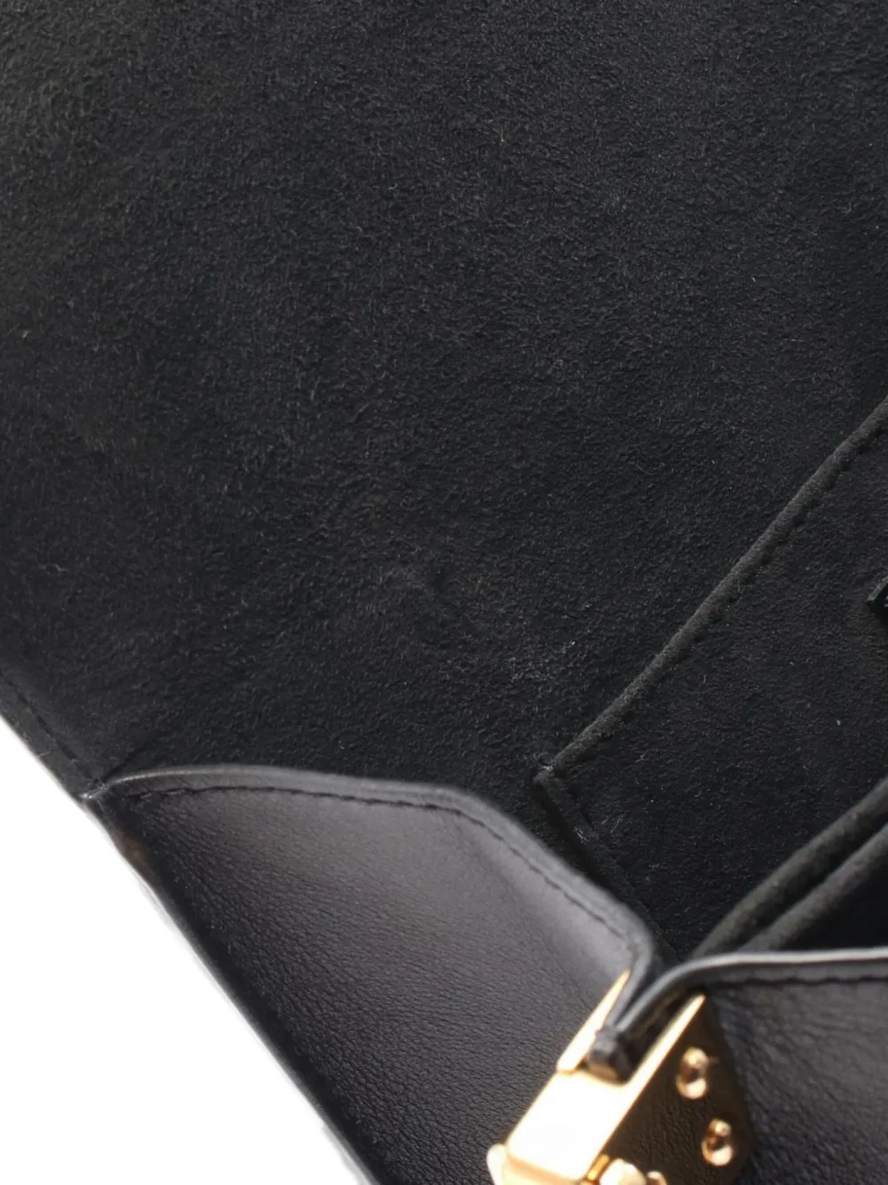 Pre-owned Louis Vuitton 2019 Dauphine Mm Leather Shoulder Bag In Black