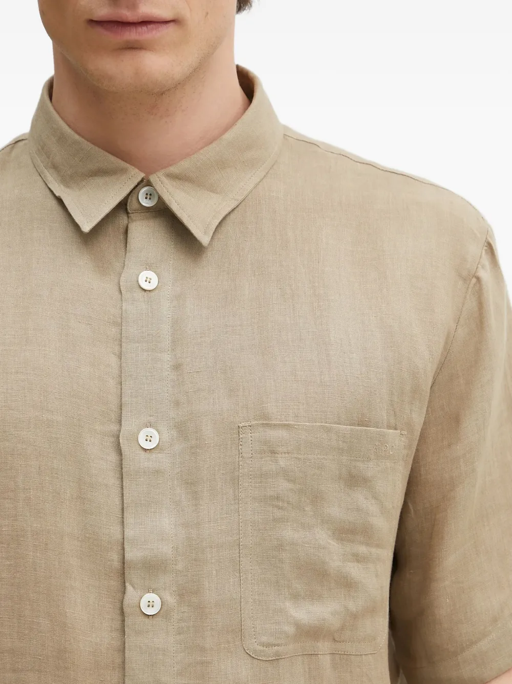 A.P.C. Bellini overhemd met korte mouwen en zak Beige